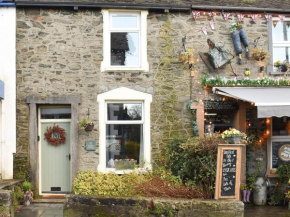 Slate Cottage